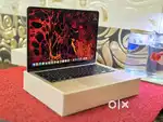 Apple Macbook Air  2025  M3 8GB 256GB SSD 13inch Notch Display