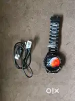 *Brand New*Noise Mettalix 1.4 Display, Bluetooth Calling Smart Watch