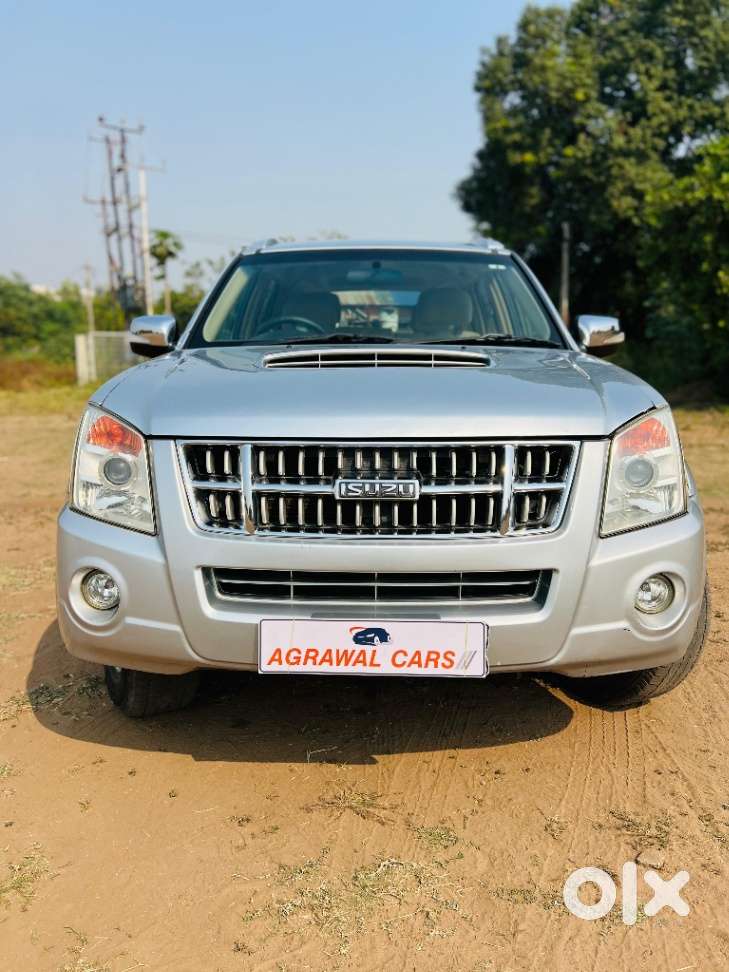 Isuzu MU 7 4x2, 2015, Diesel