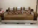 Sagvaan Sofa