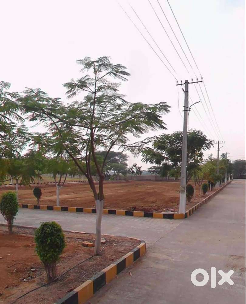 30/45 North-East facing plot for sale gated with permissions near ecil