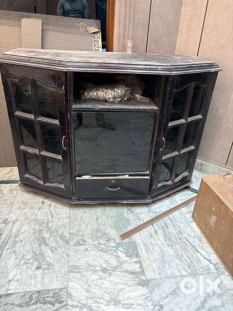 good storage cabinet