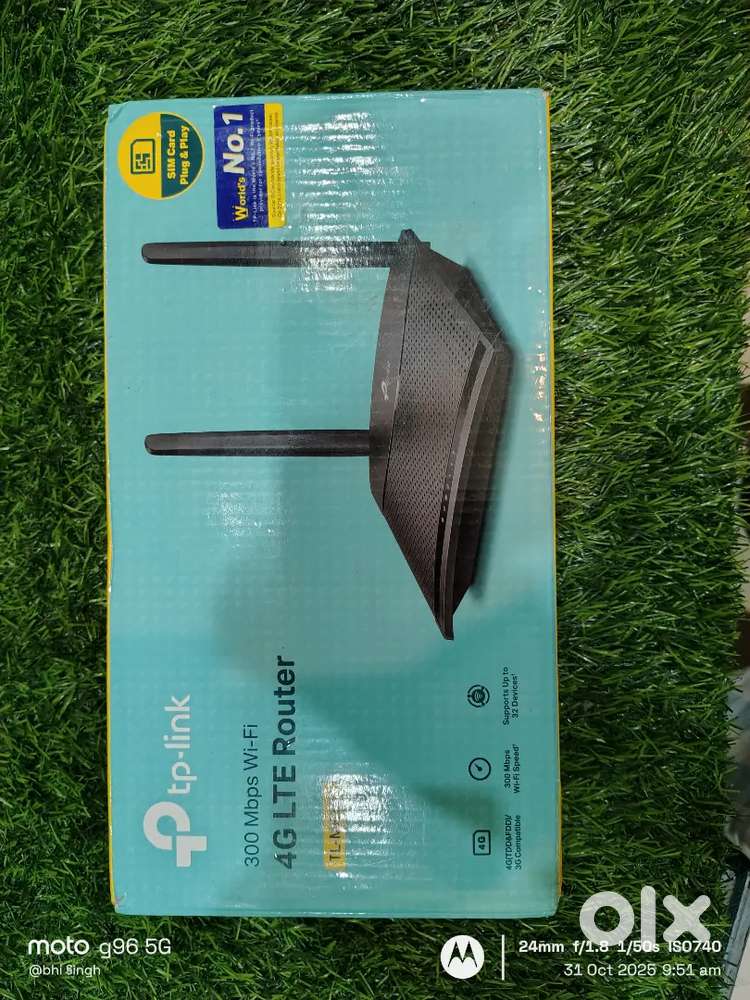 T.P link 4g wifi Router 300mbps Sim card Bhi lagta hai