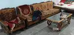 Sagon sofa set with tea table in good condition