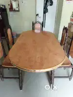Dinning table for sale