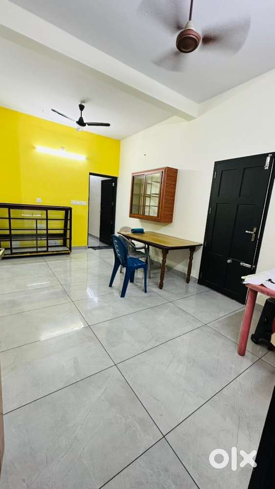 FULLY FURNISHED 2BHK PG AVAILABLE