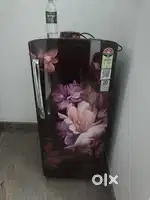 One month used samsung 183 Liter 5* fridge