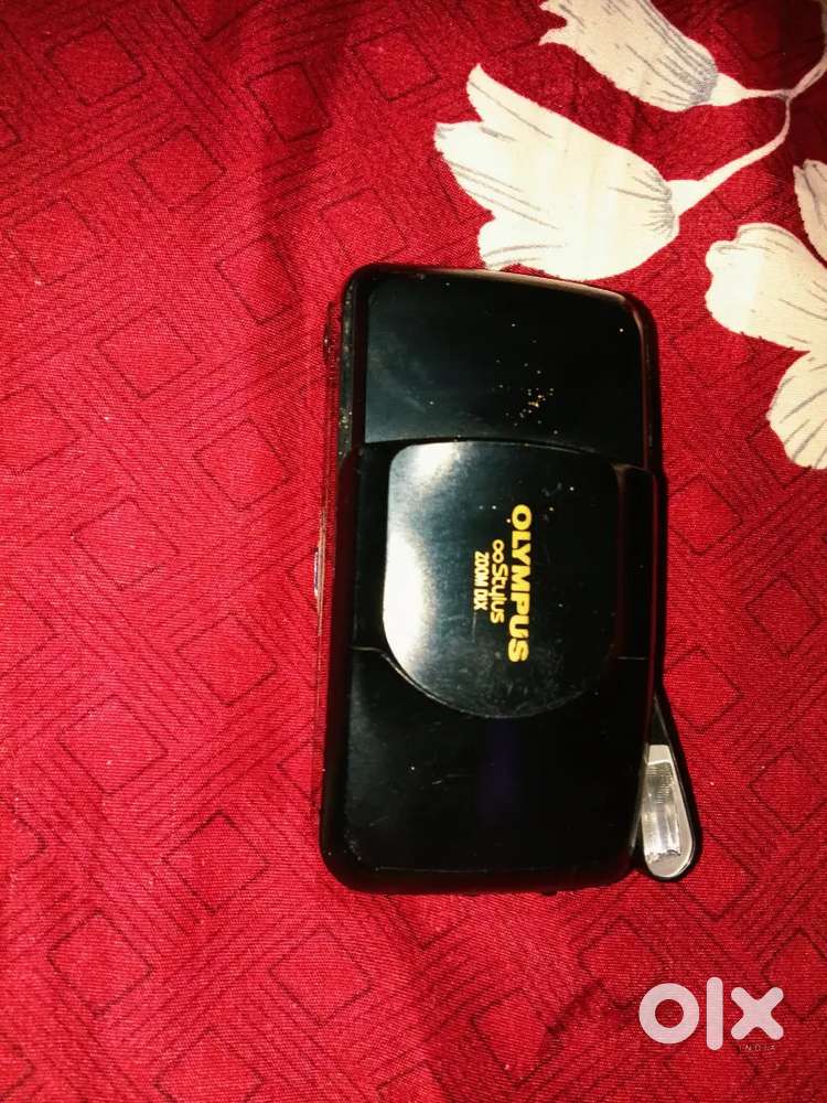 OLD film roll camara good condition