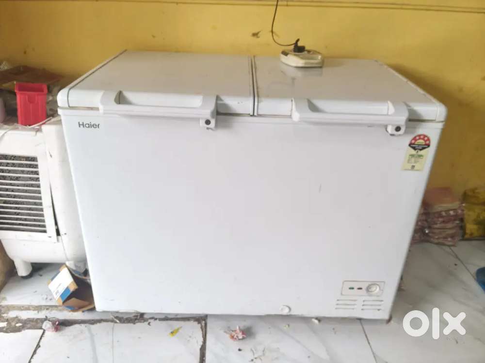 Deep Fridge freezer for strong cooling