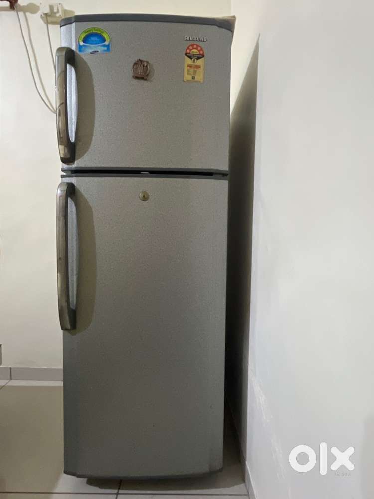 Samsung - 5 star 258L Refrigerator