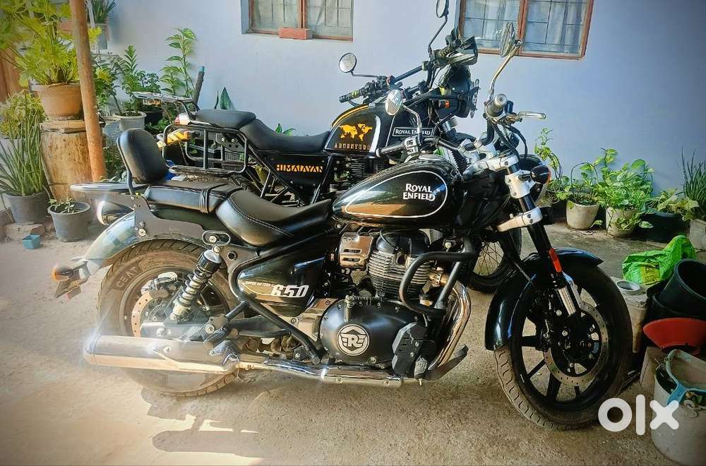 Almost brand new..less than 2300 kms done