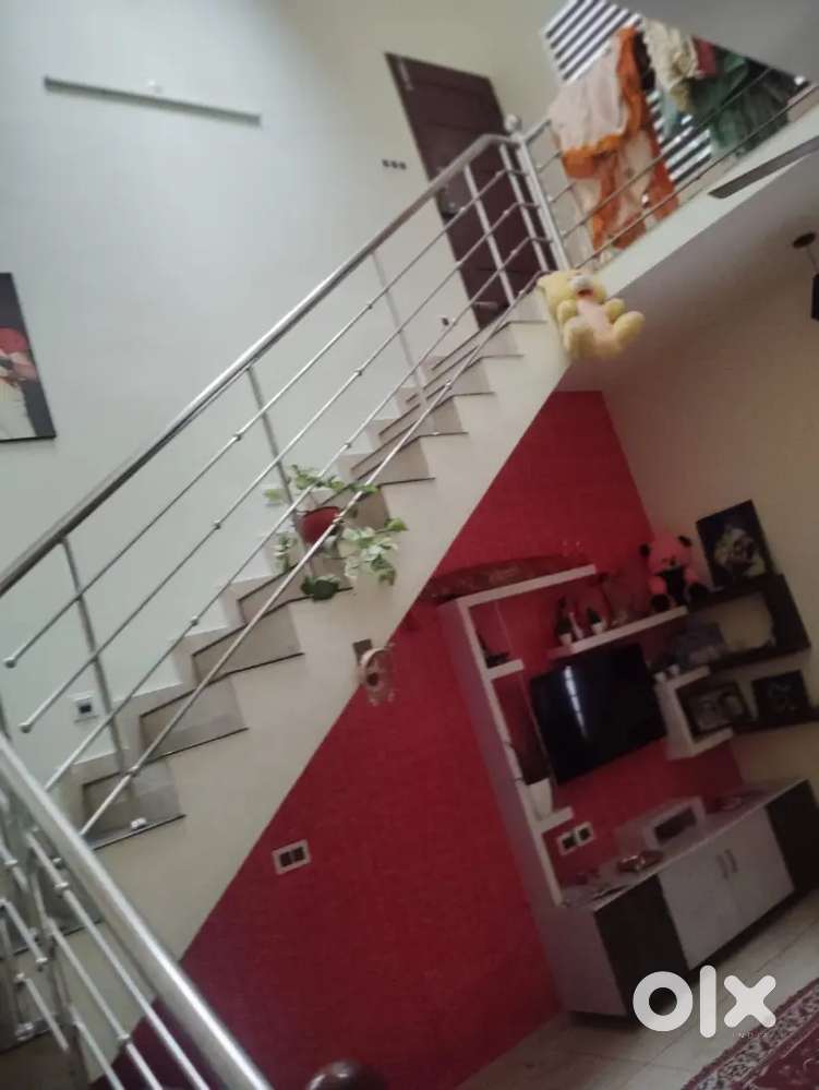 New home , only 2 years, well, water connection, inverter in-built,