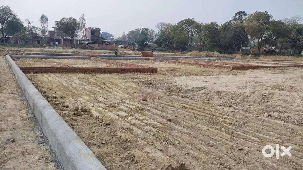 Lucknow sahar me ghar banane ke liye plot le Bank loan ke sath