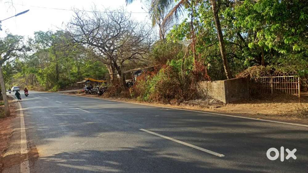 HIGHWAY TOUCH PLOT, BICHOLIM- MULGAO , 580SQ MTS, PRICE -@₹16000SQ MT