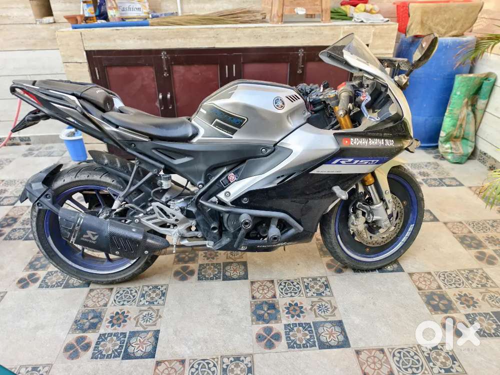 Yamaha R15M