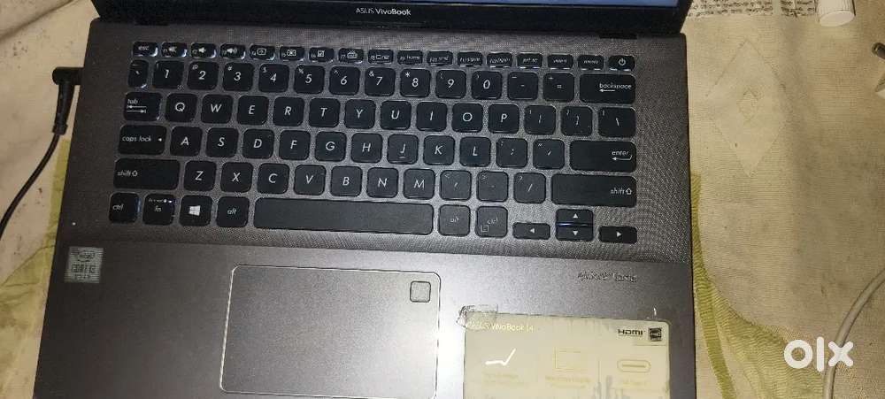 ASUS Vivo Book 14