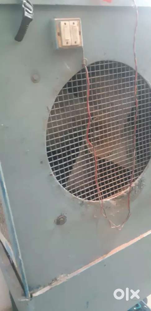 Iwant to sell cooler it is running conditions  there ia no any issue
