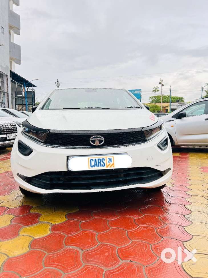 Tata Altroz 1.2 XM, 2023, Petrol