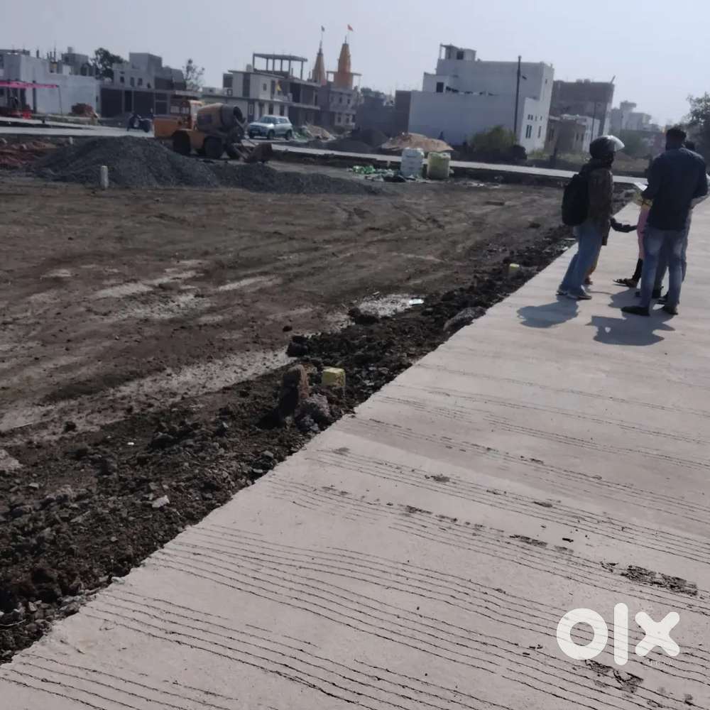 Mittal college se 1 kilometer ki duri per project