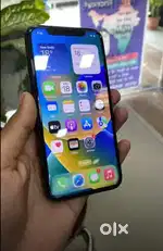 Selling my 6 month old iphone 13 need urgent money