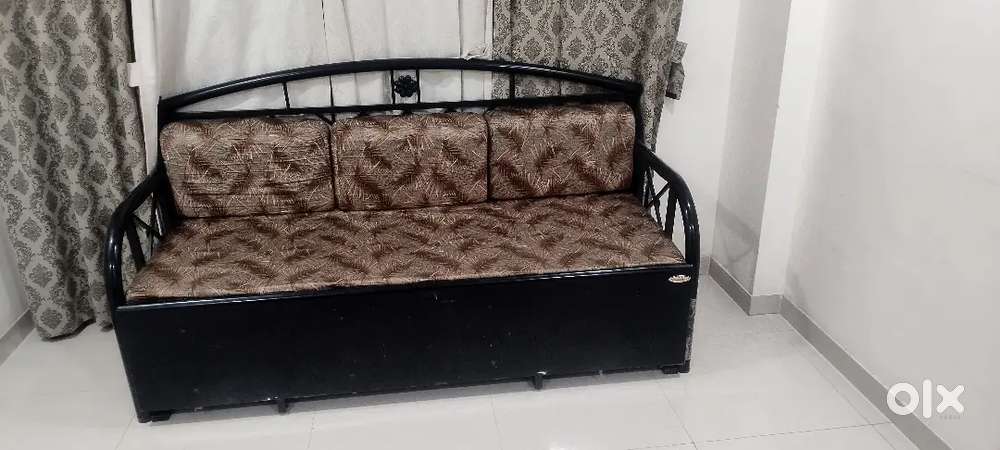 Sofa cumbed for sale