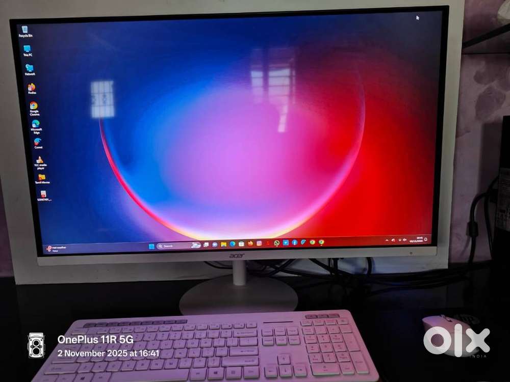 Acer 80.01 cm (32 inch) Full HD LED Backlit IPS Monitor