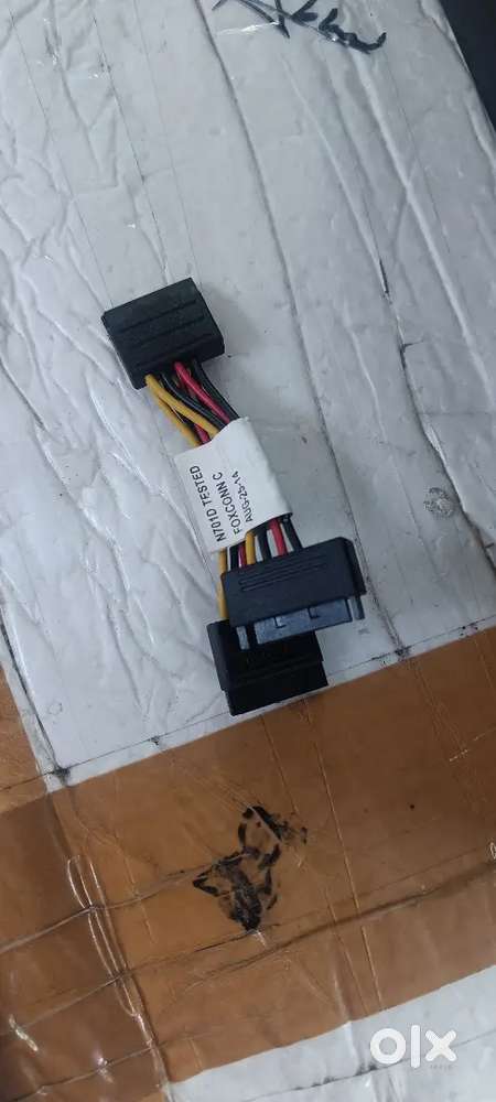 SATA Power Splitter Cable(1to2) Tested & Working  Foxconn OEM Quality