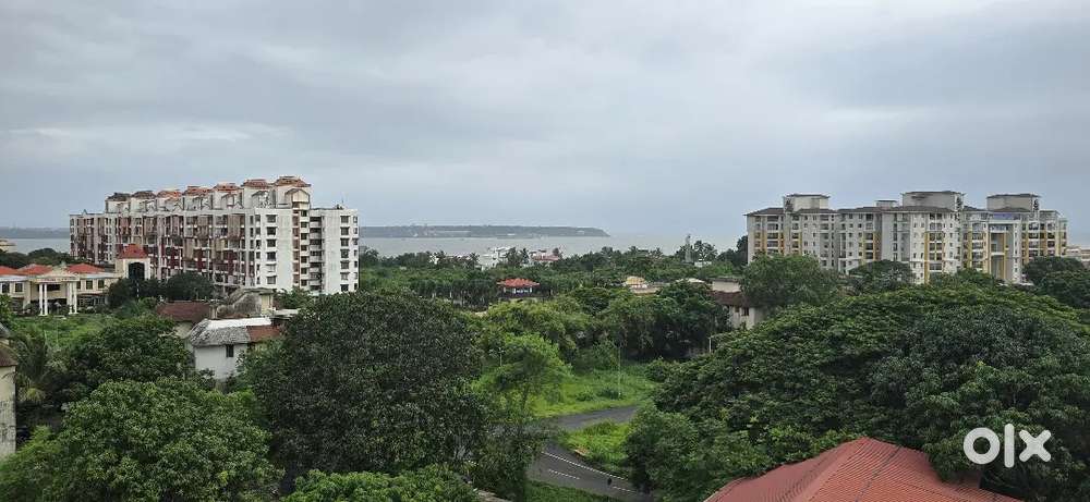 Dona Paula 3 BHK Ground Floor Apartment with Sea View Terrace