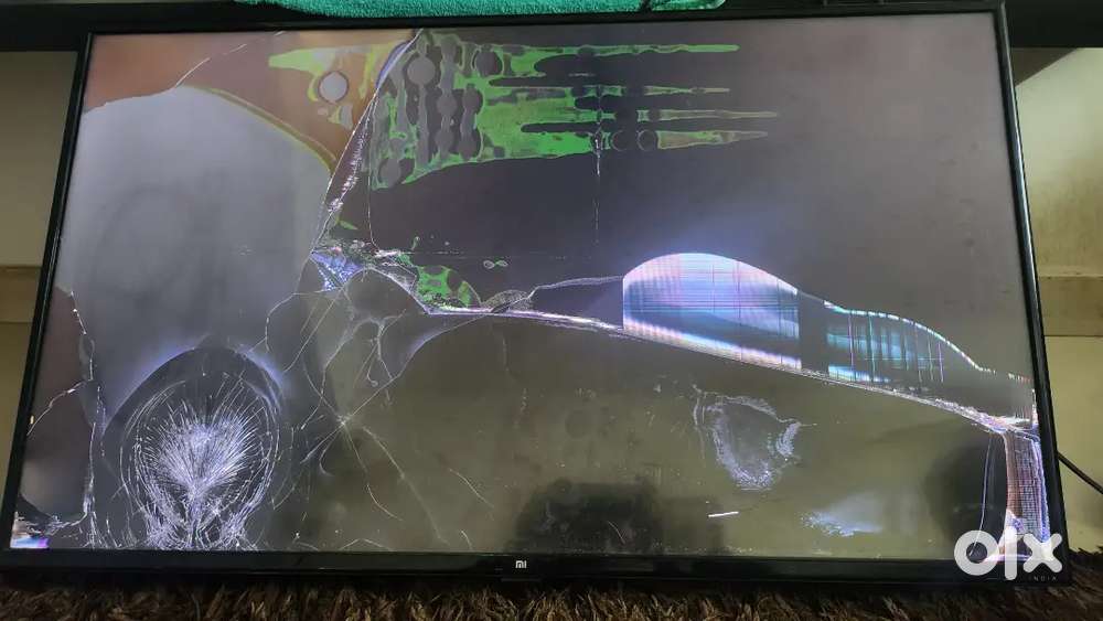 XIOMI MiTV 43 inch  Working condition  Broken Screen