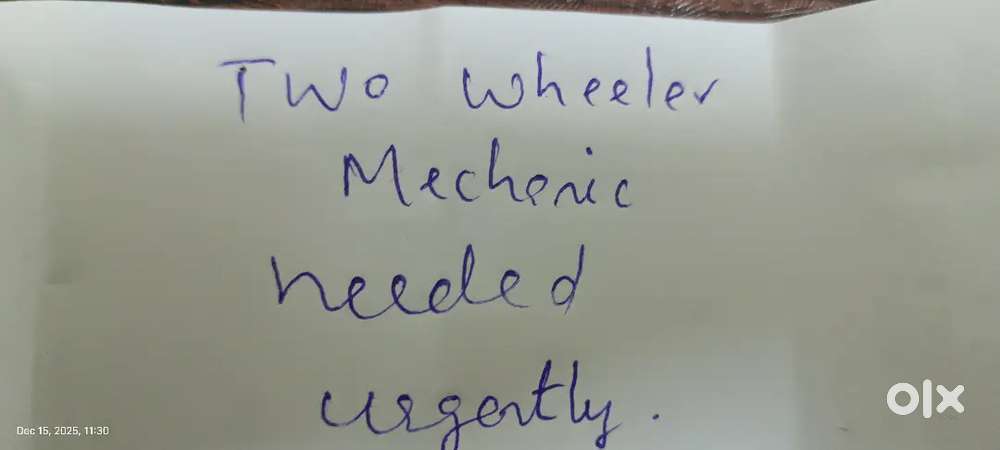 Two wheeler mechanic