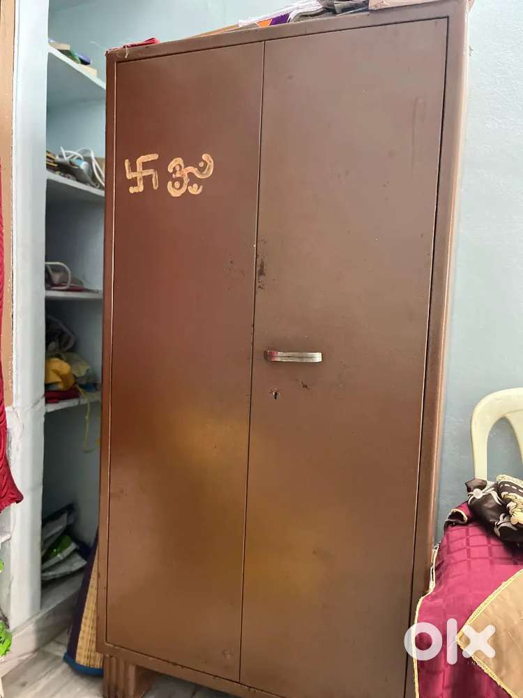 Iron wardrobes for sale - 7000 & 8000 ( negotiable)