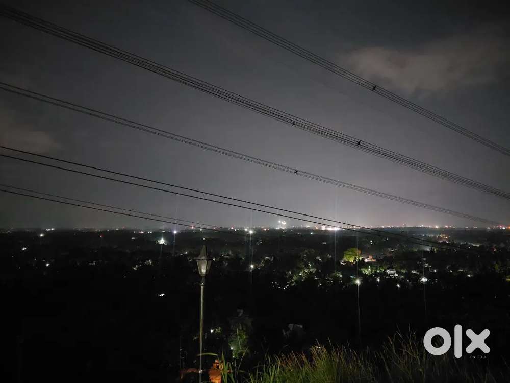 Looking for roommate monthly 3750