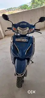 2018 Activa 5G Deluxe- Blue -well maintained - excellent smooth engine