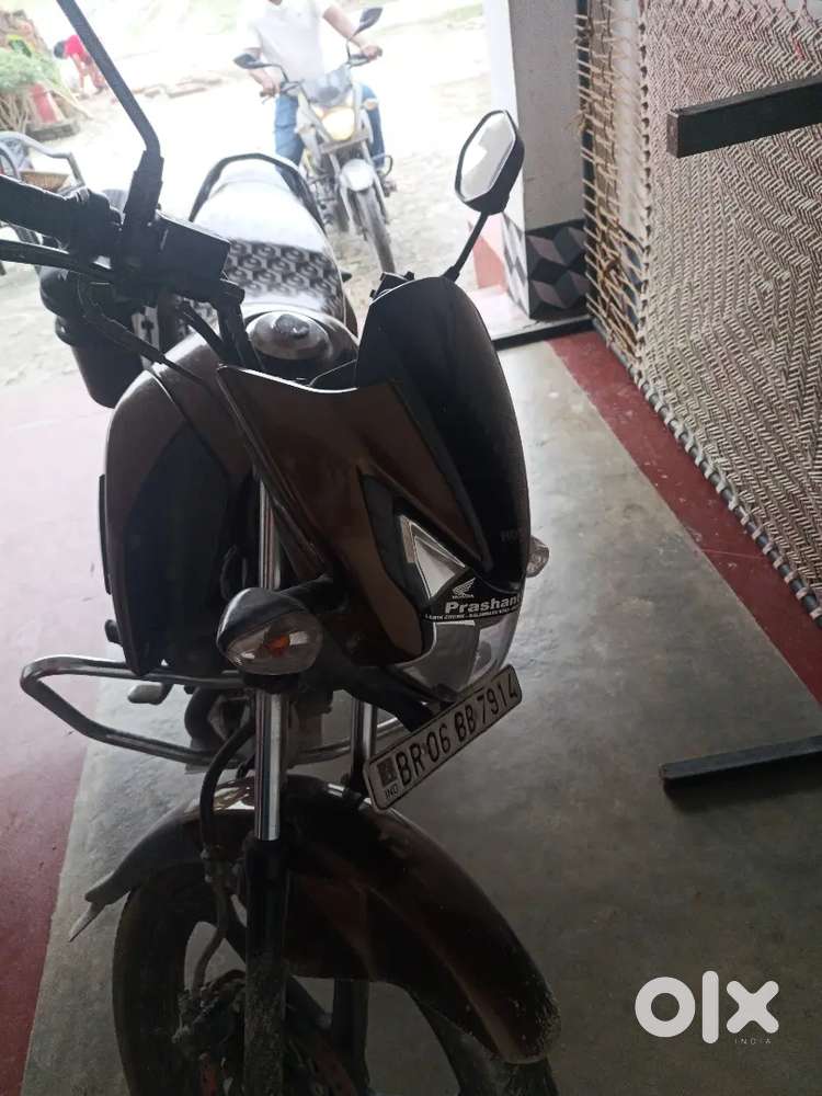 I want to sell my bike .so please contact me