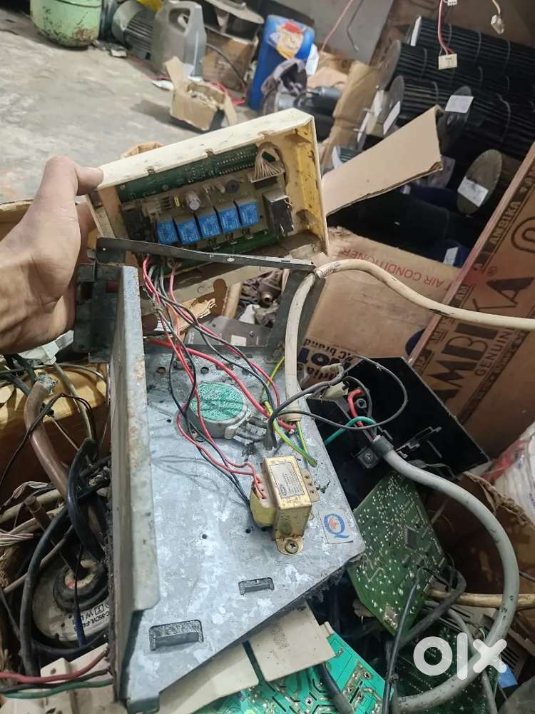 Window ac card