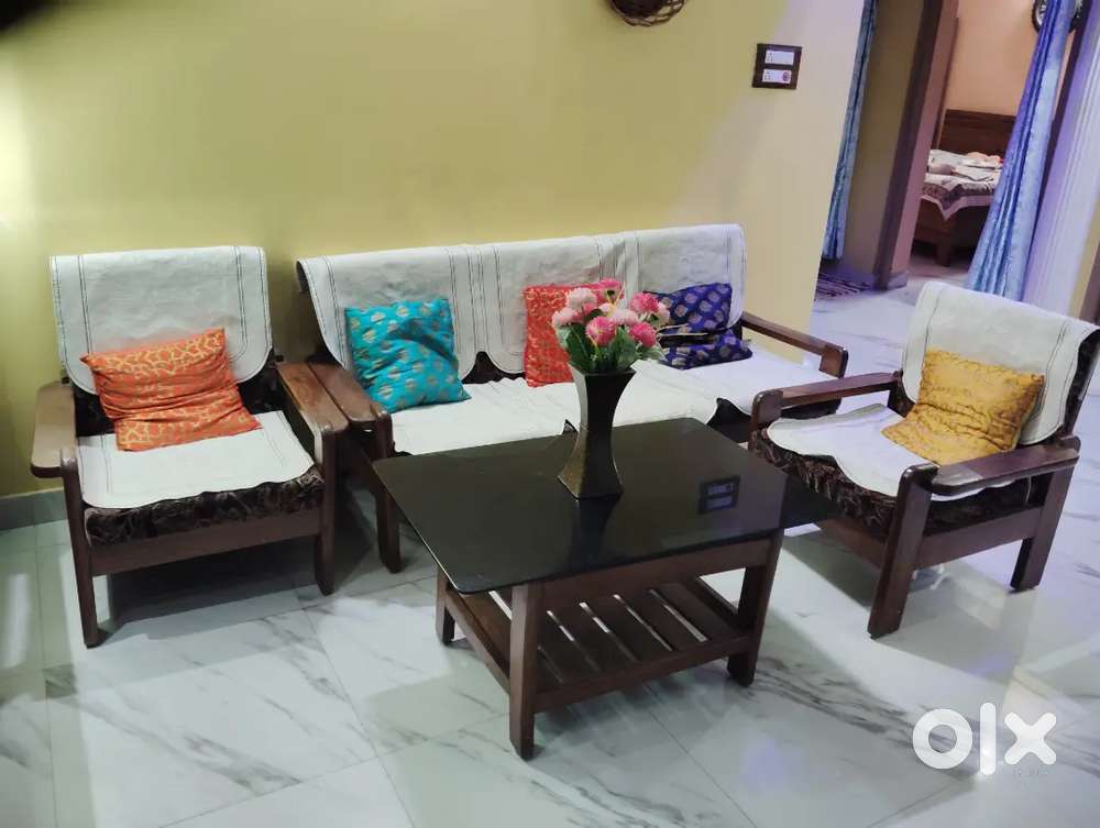 Pure black shisham wood sofa