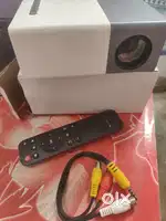 Zebronics projector