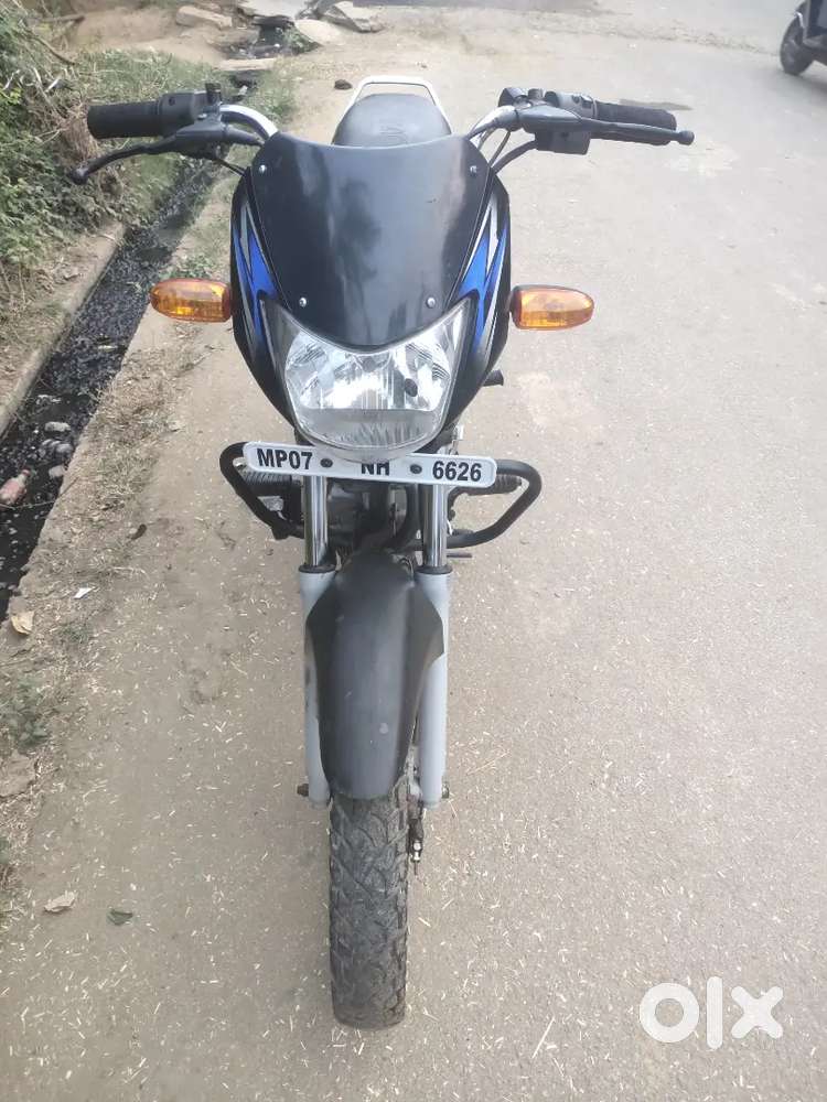 BAJAJ CT 100