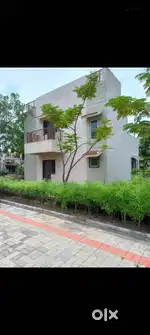 2BHK with spacious lawn for rent