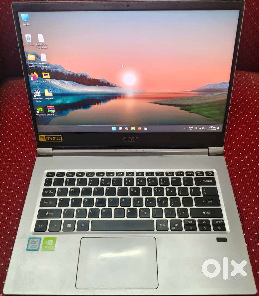 Acer Swift i5 8th  2Gb Graphics Card