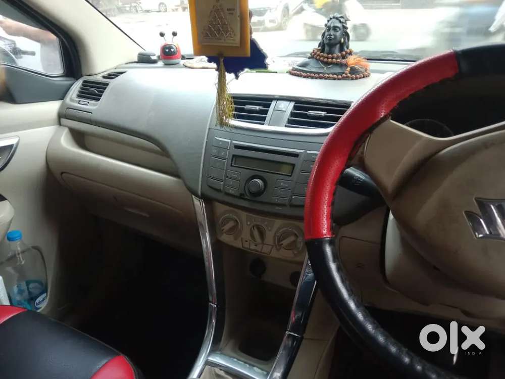 Maruti Suzuki Ertiga 2015 Diesel 172000 Km Driven