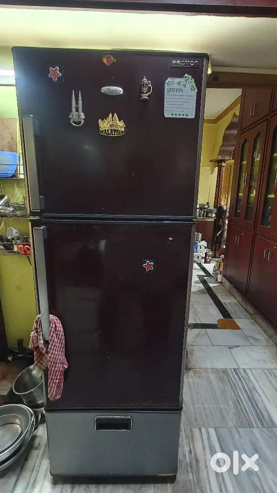 Whirlpool Protton triple-door refrigerator