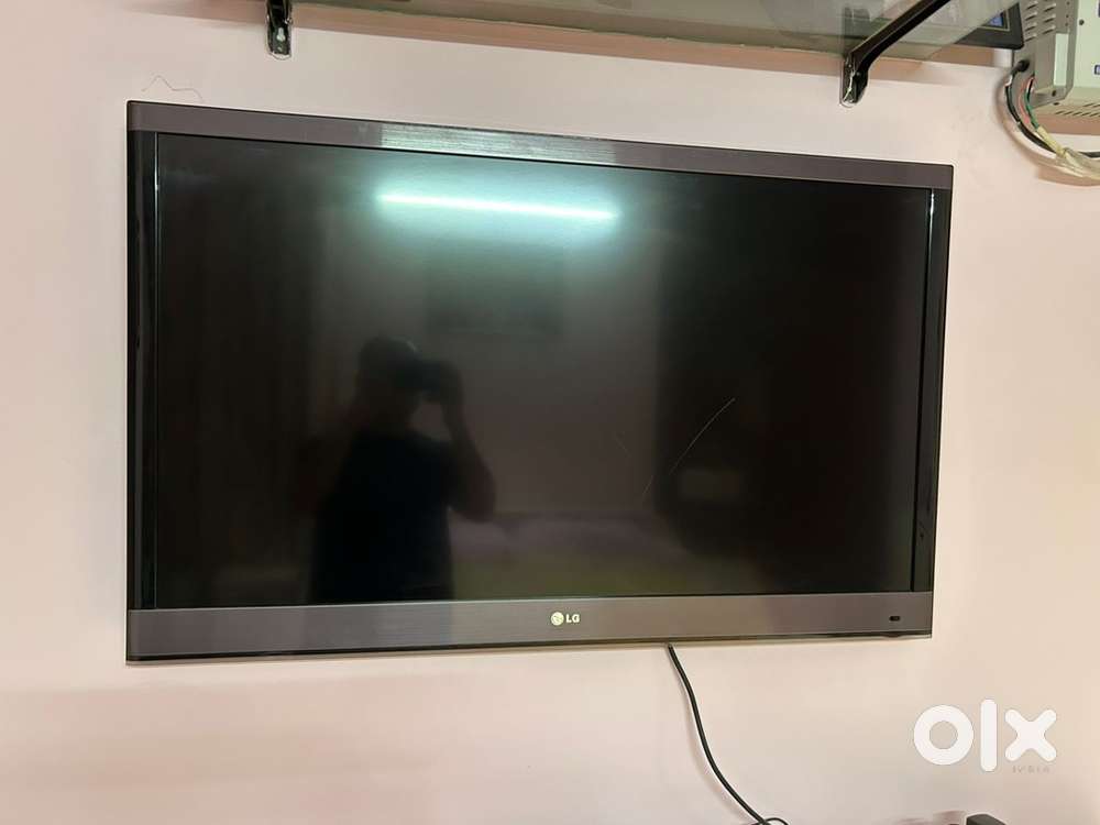 LG 42 Inch LED