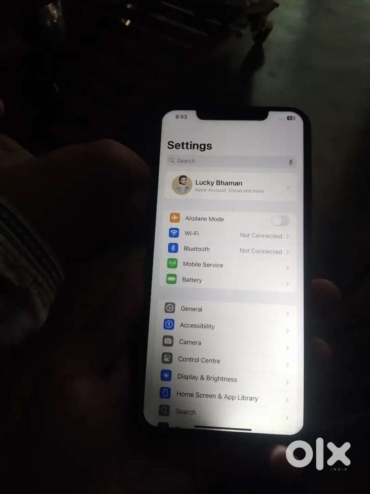 Iphone xs max gold colour