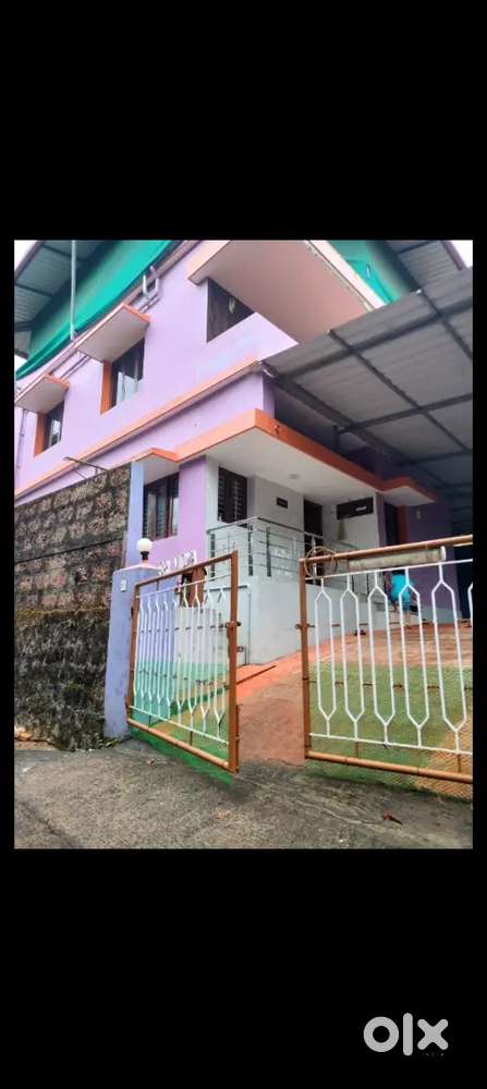 4bhk house in 5 cents land  in padil
