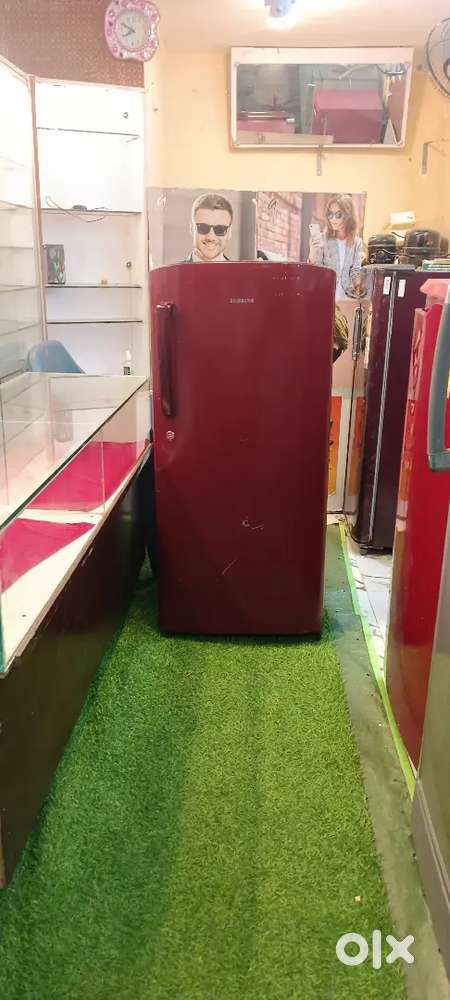 Samsung 3 star 175 Litres orginal pic