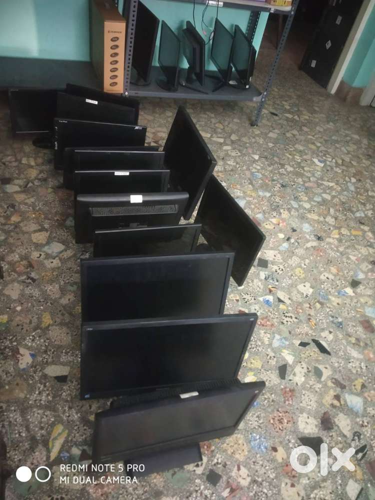 Used 15.6” Monitor @750/- onwards