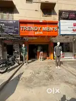 Running mens wear shop