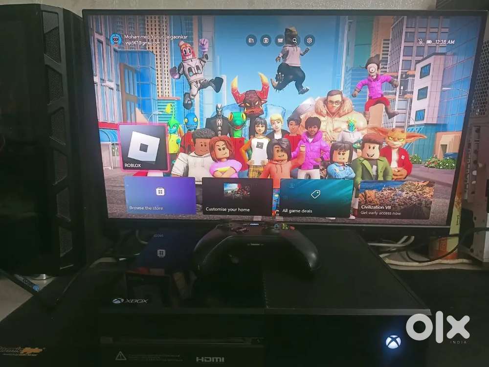Xbox one with box and controller