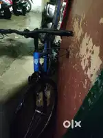 Very good cycle but break is broken so